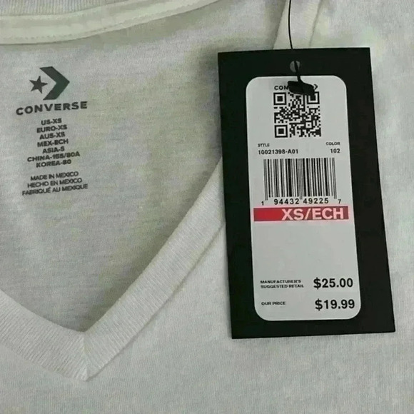 Converse Women's All-Star Chuck Taylor Patch Graphic T-Shirt - White - XS - Picture 5 of 5